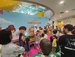 Forum Galleria Shopping Centre (D9), Retail #635977901